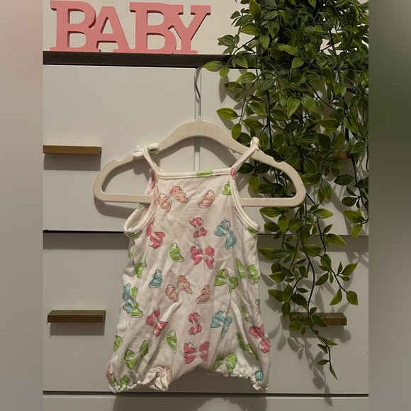 Sterling Baby Butterfly Romper🦋 - Picture 2 of 2